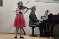 8eae489f-ef01-437c-879a-77e0a5ca453d