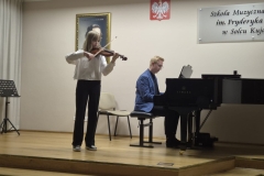 b9026f4d-91c7-471c-8b81-03c6b7daf5aa