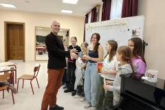 4f22b920-e531-4ff9-9d07-c23fa7d37b73